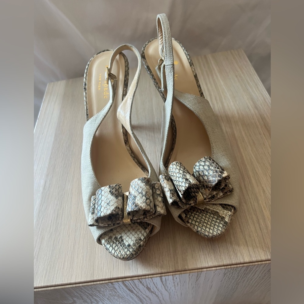Kate Spade New York sling back heels 8